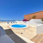 Апартаменты Roque Del Conde Seaview *